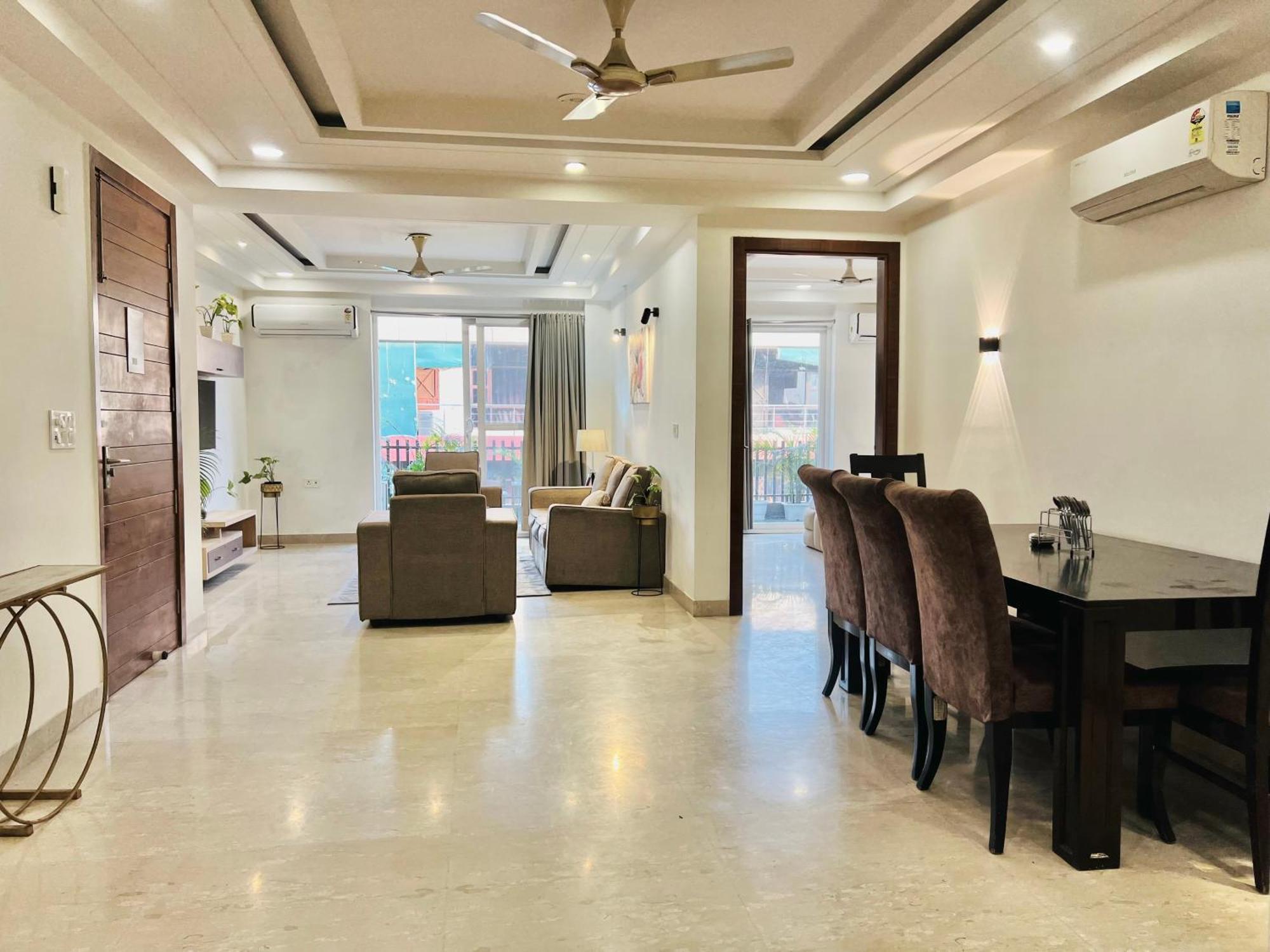 Bedchambers Serviced Apartments, Ardee City 古尔冈 外观 照片