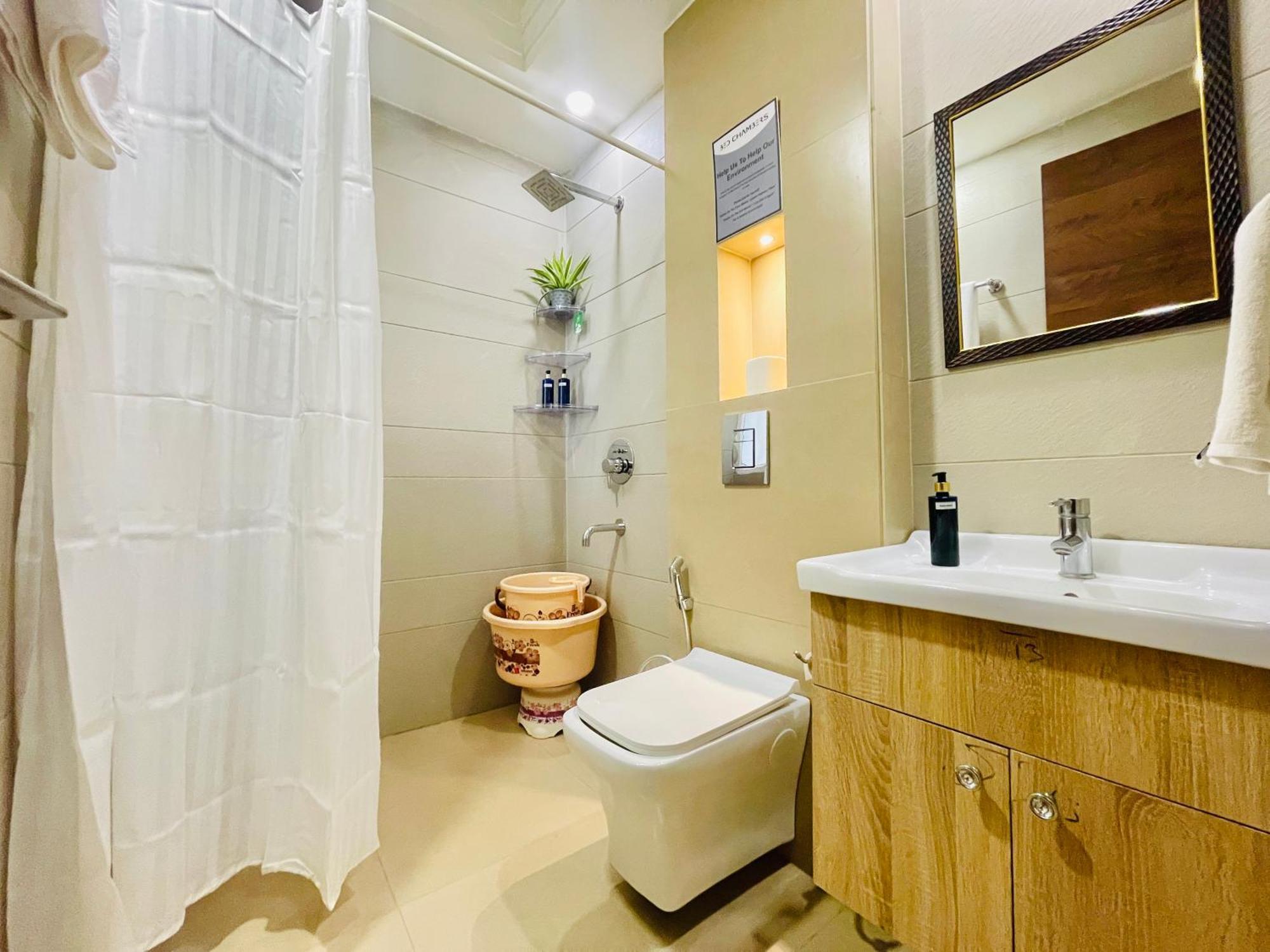 Bedchambers Serviced Apartments, Ardee City 古尔冈 外观 照片