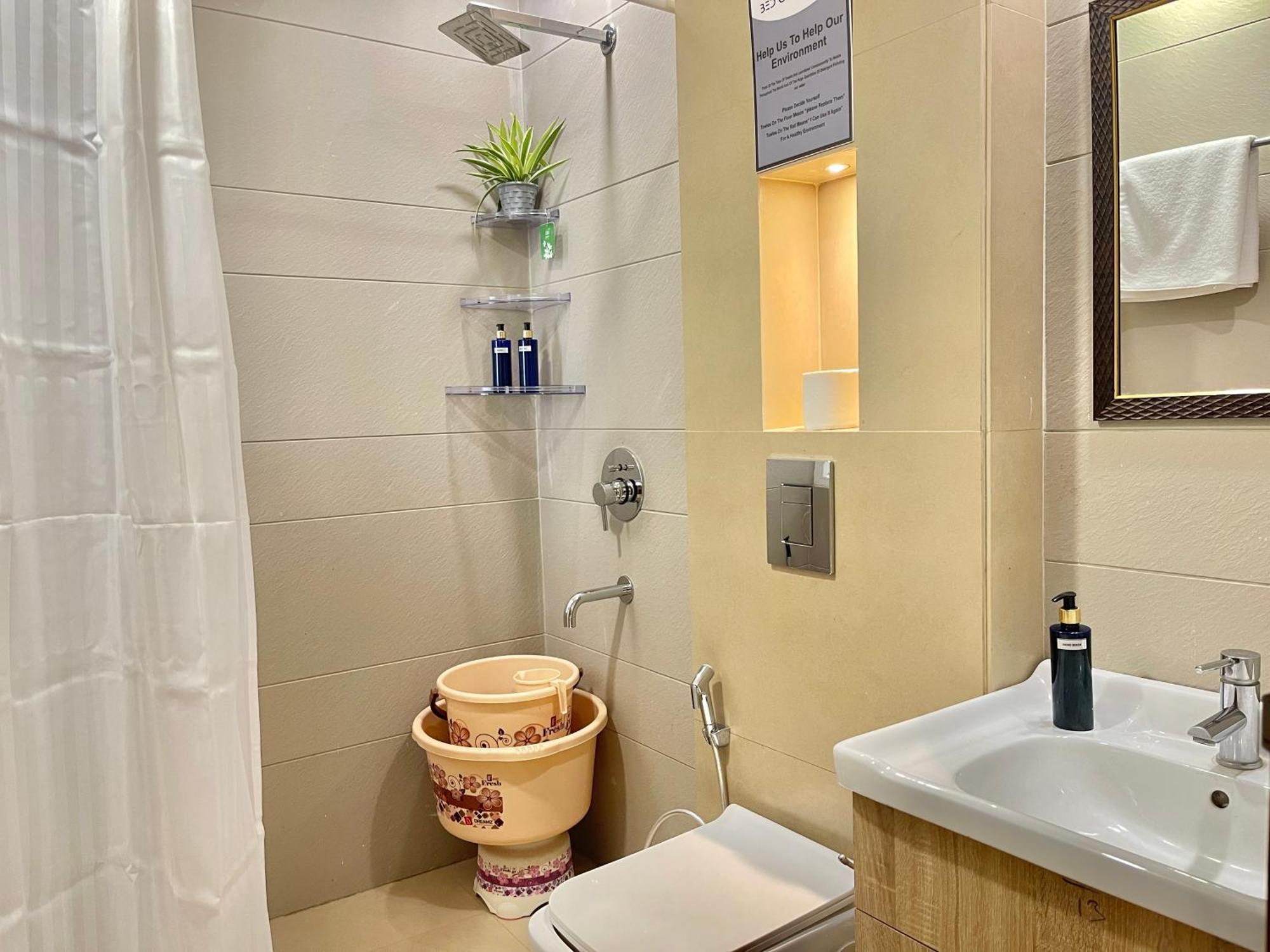 Bedchambers Serviced Apartments, Ardee City 古尔冈 外观 照片