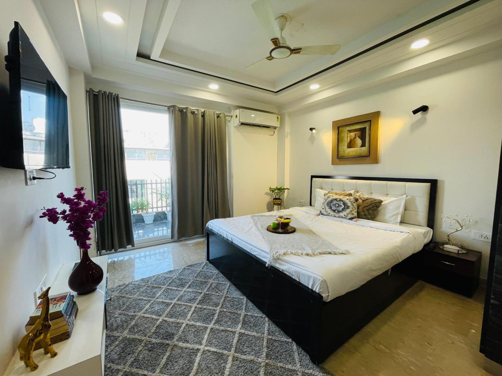 Bedchambers Serviced Apartments, Ardee City 古尔冈 外观 照片